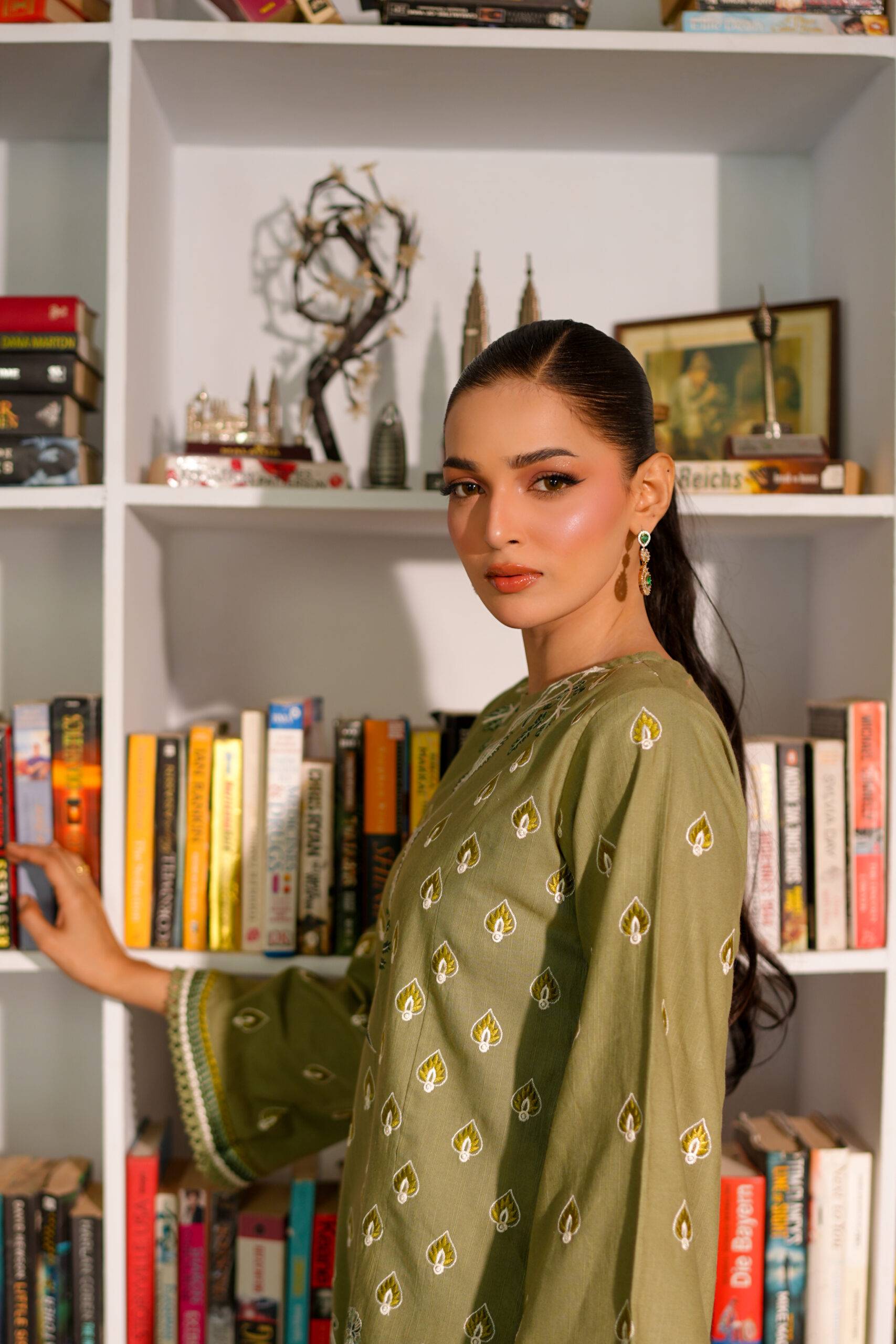 Elegant Olive Green Embroidered Khaddar Ensemble