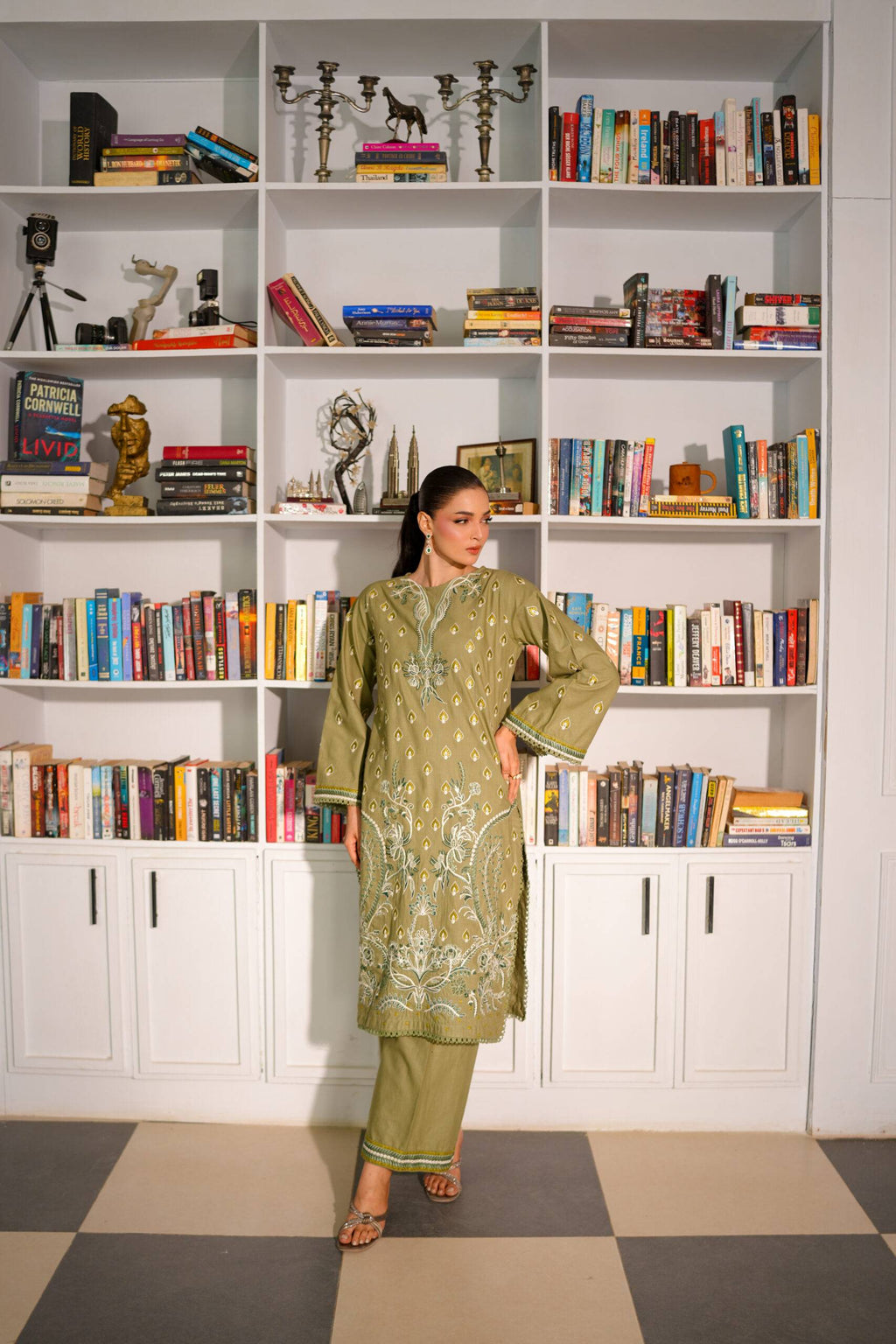 Elegant Olive Green Embroidered Khaddar Ensemble