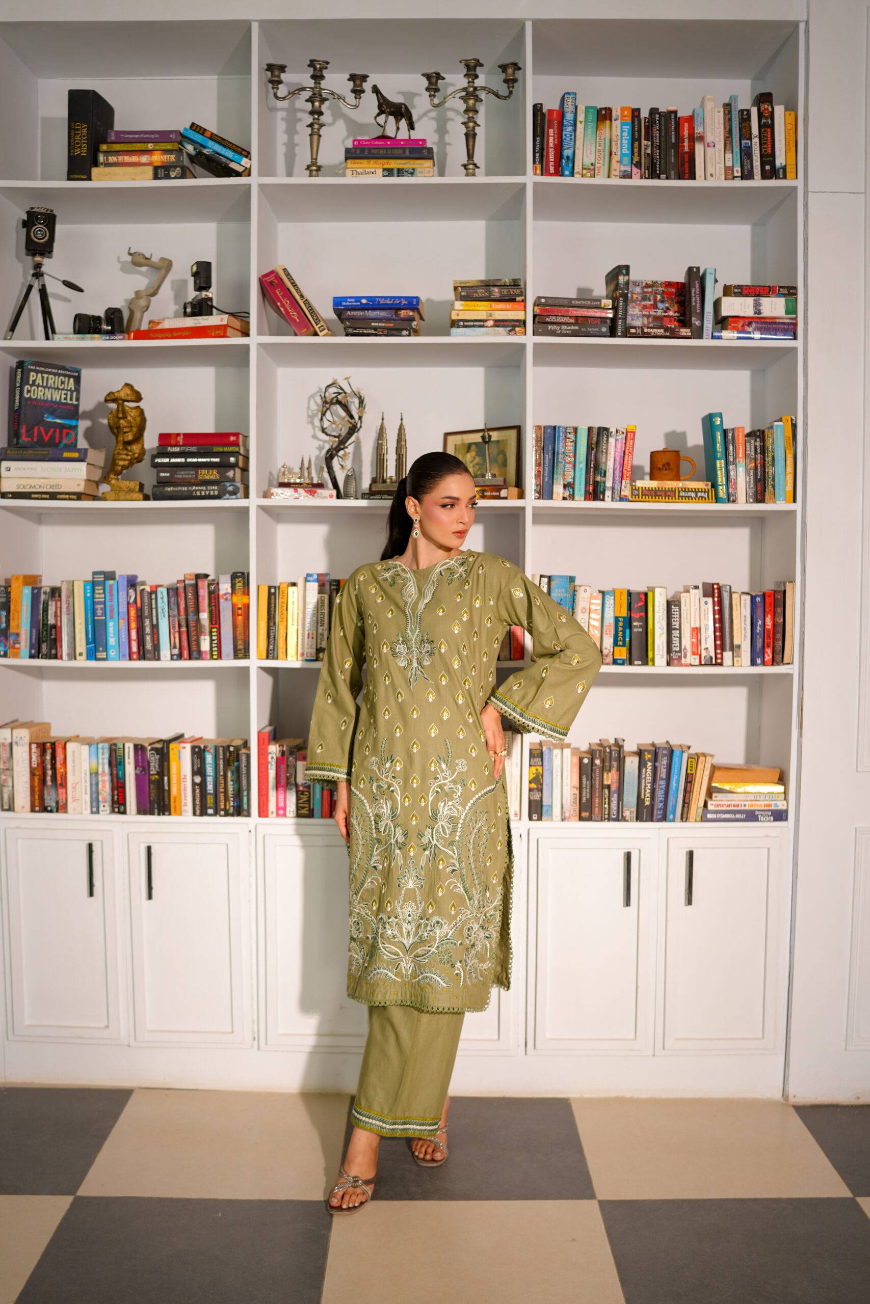 Elegant Olive Green Embroidered Khaddar Ensemble