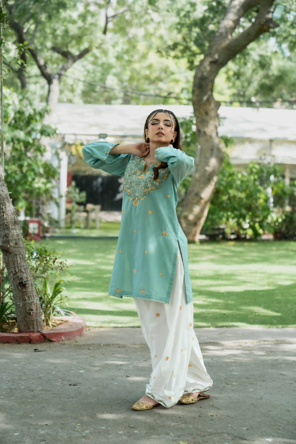 Sea-Green Embroidered Lawn 2-Piece Ensemble