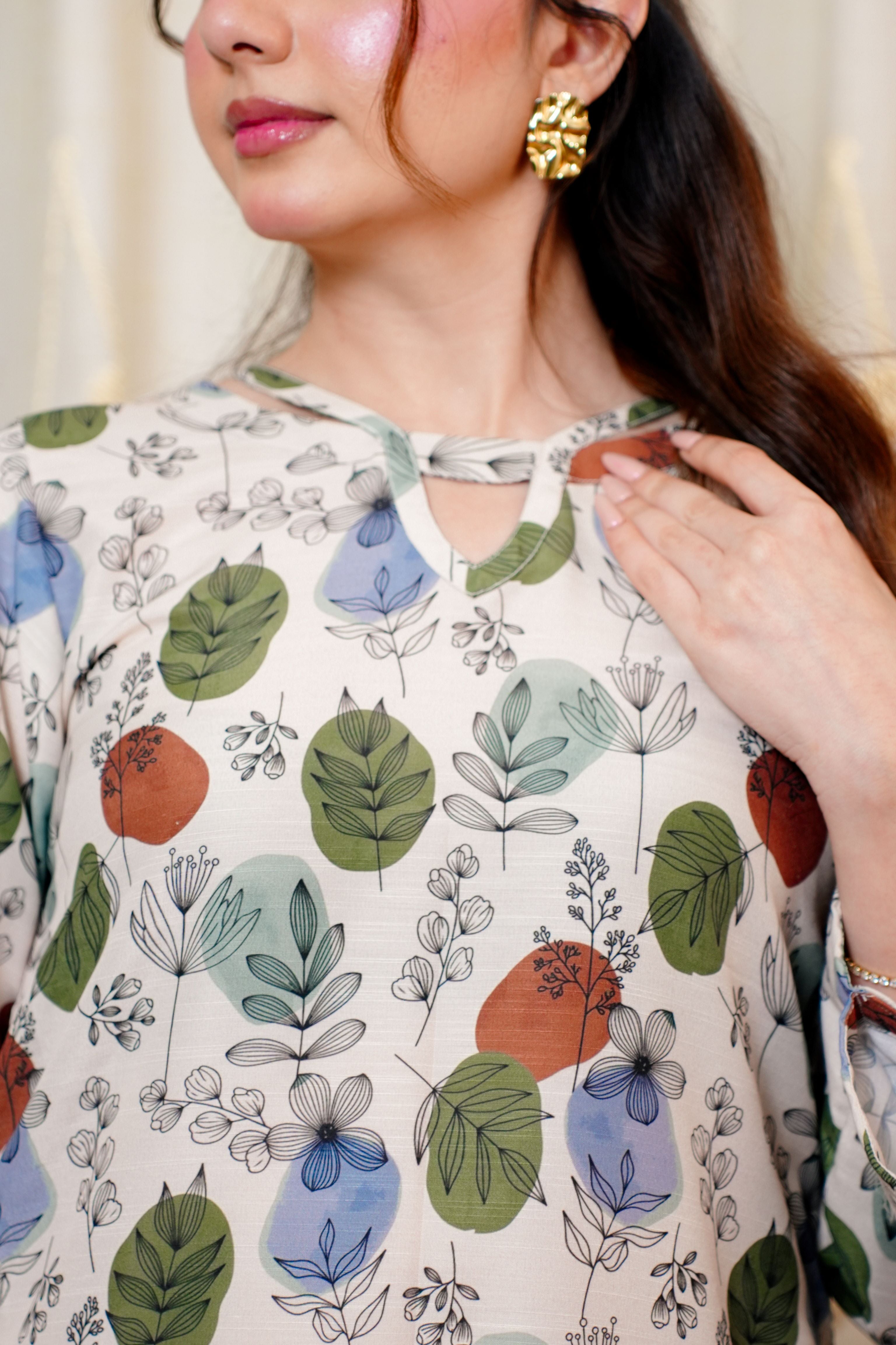 Botanical Print Sleeved 2-Piece Suit