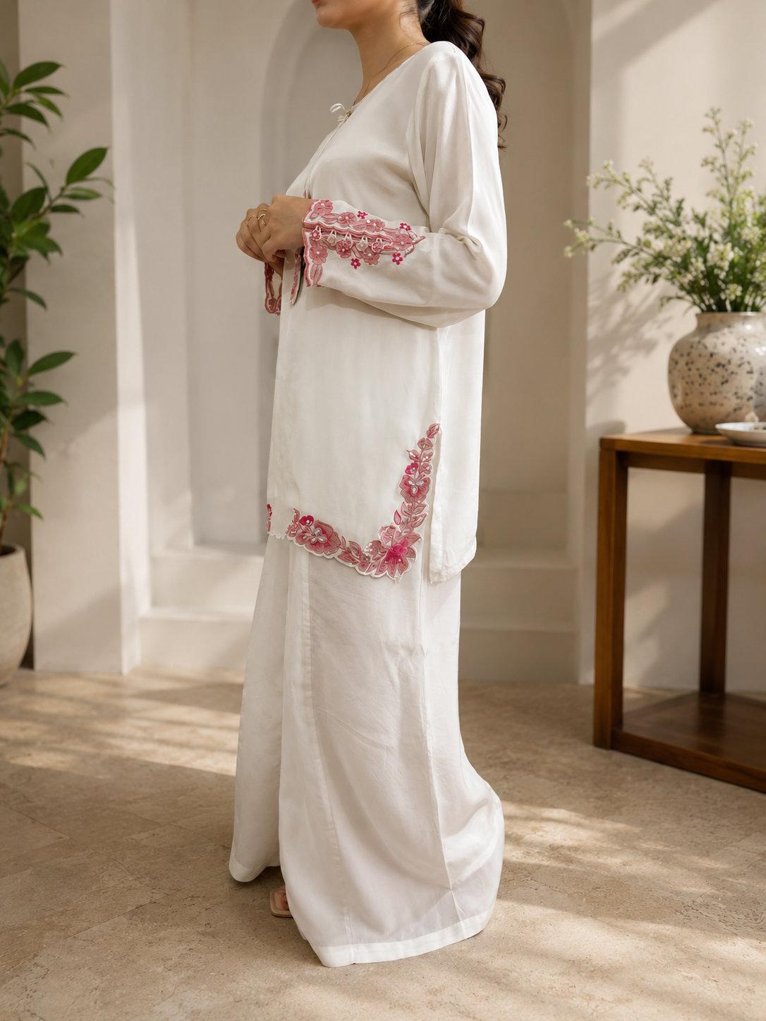 White Hand-Embellished 3-Piece Luxury Suit with Pink Dupatta